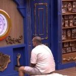 Vídeo: rival de Davi no BBB 24 fica frente a frente com botão da desistência