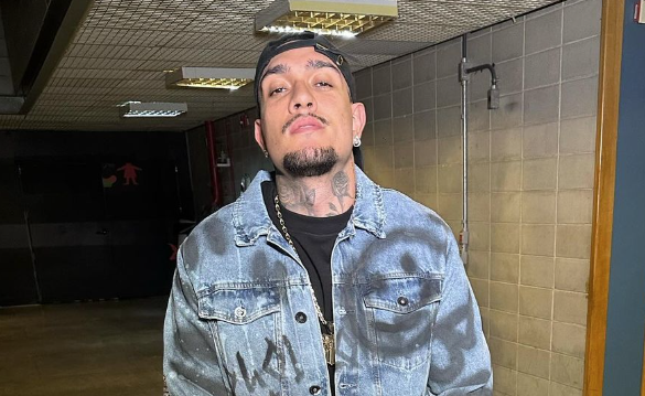 Após Lucas Buda, MC Binn denuncia ataques gordofóbicos