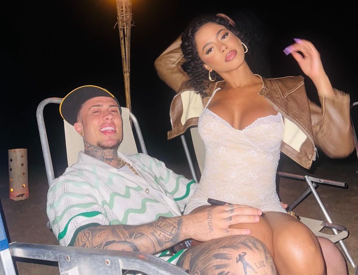 MC Daniel e Lorena oficializam namoro durante viagem à Grécia