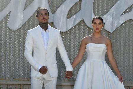 MC Livinho e Byanca Gabarron