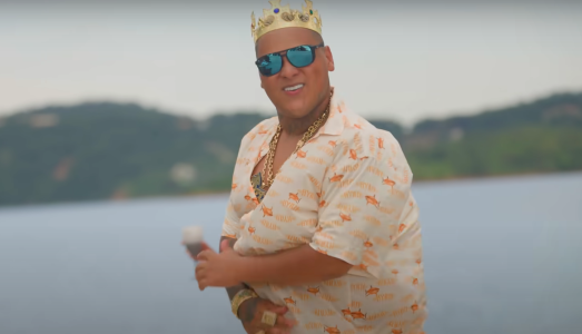 MC Ryan SP é conduzido para a PF após polícia constatar restrições em veículo | CNN Brasil