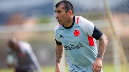 Medel durante atividade do Vasco: volante ainda não estreou pelo Cruz-Maltino