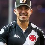 Medel dá recado para a torcida do Vasco: 'Vamos reverter a situação'