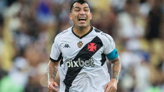 Medel elogiou a torcida do Vasco após derrota para o Flamengo