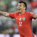 Vasco fica mais distante de Lyanco e foca em zagueiros veteranos