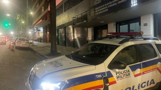 Médico foi levado para a delegacia de plantão especializada em atendimento à mulher, no Barro Preto, onde teve a prisão em flagrante ratificada