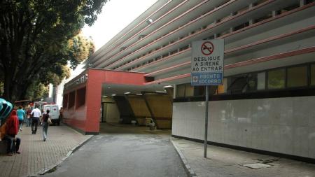 Médicos poderão prestar serviço de plantão médico, de 12 horas, quando convocados, para complementação de escalas