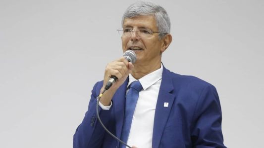 Medronho disse que 12.754 alunos abandonaram a UFRJ entre o início da pandemia, em 2020, até hoje