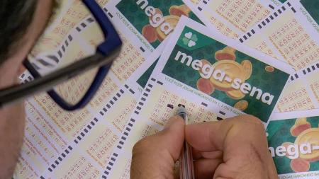 Mega-Sena sorteia prêmio de milionário nesta terça-feira (24)