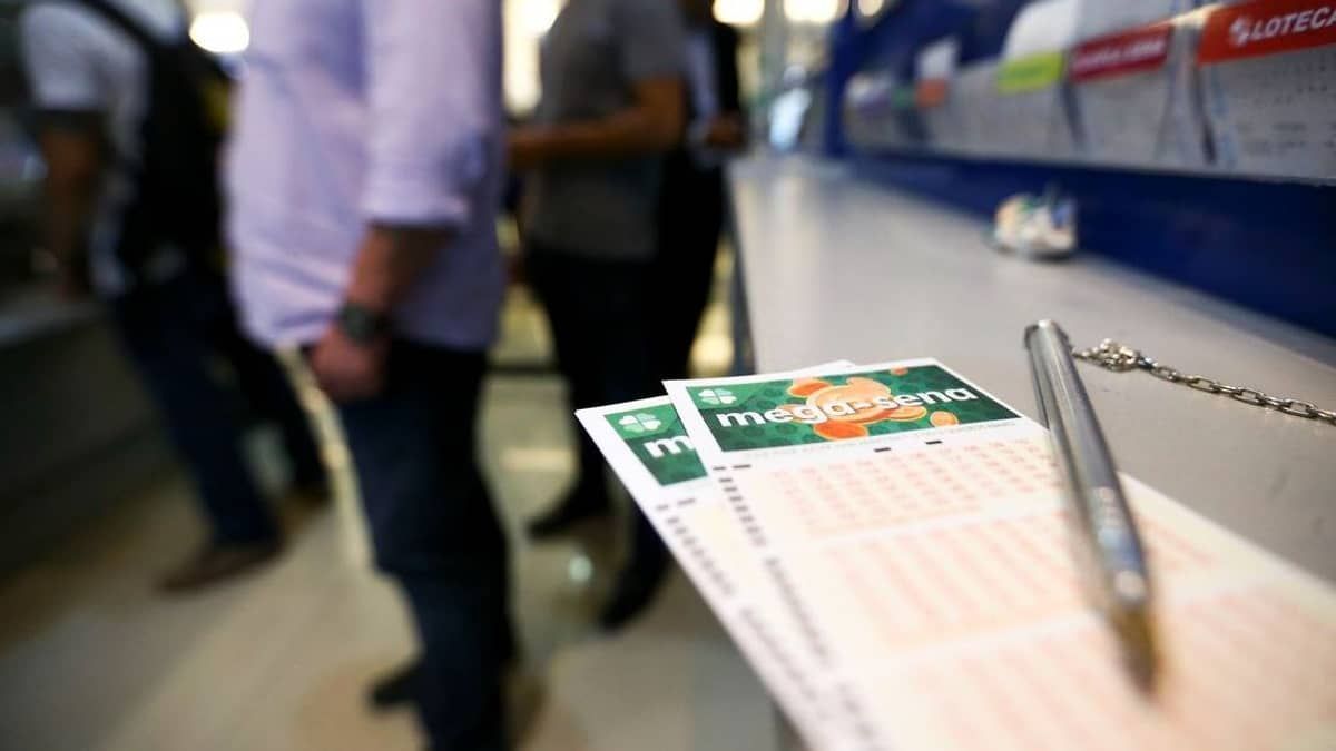 Vai tentar ser um milionário? Mega-Sena sorteia nesta quinta-feira prêmio de R$ 53 milhões  