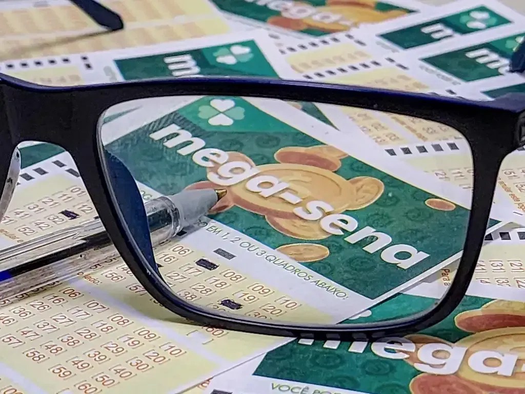 Mega-Sena pode pagar R$ 110 milhões neste sábado (24); saiba como jogar