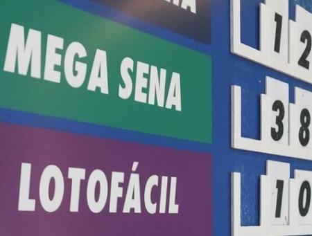Segundo a Caixa, a probabilidade de uma aposta simples acertar as seis dezenas é de 1 em 50.063.860.