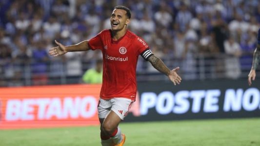 Meia jogou todos as partidas do Inter no ano