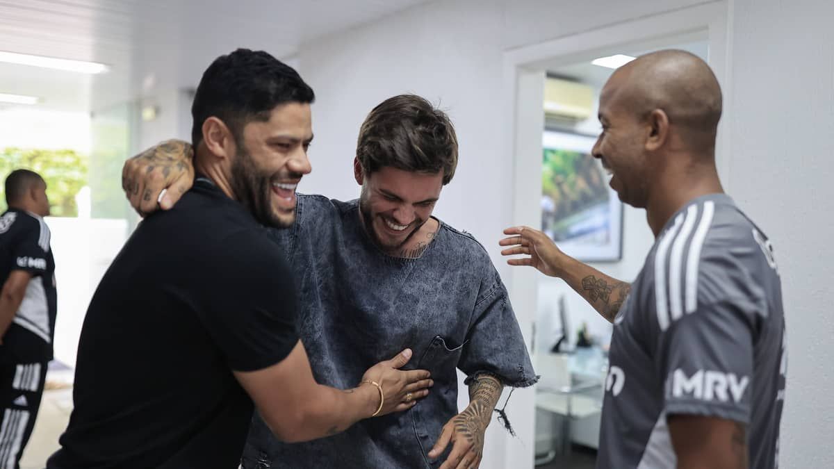 Meia Nathan se reapresenta ao Atlético nesta sexta (13), mas treinará separado do elenco