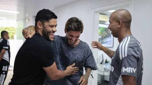 Meia Nathan, de 26 anos, defendeu o Fluminense na última temporada