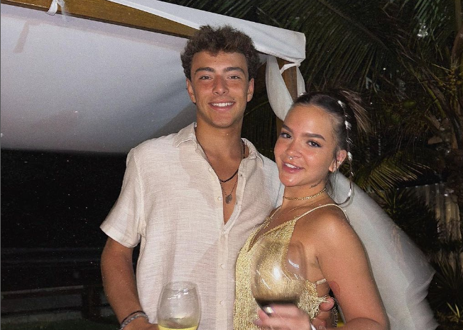 Mel Maia assume namoro com surfista português: ‘teu amor me consertou’