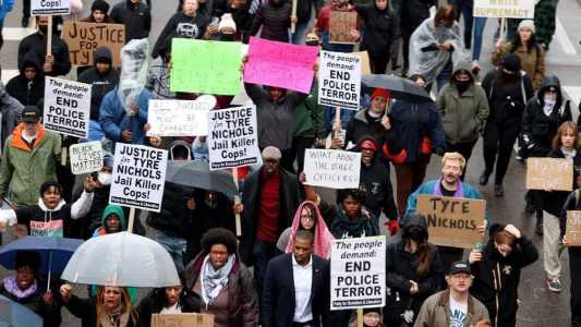 Manifestação em Memphis, no último sábado (28), contra a morte de Tyre Nichols