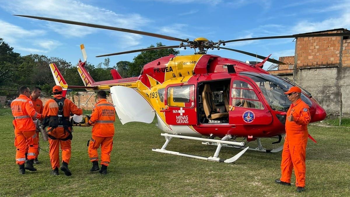 Motociclista tem perna amputada após colisão com caminhão em rodovia na Grande BH
