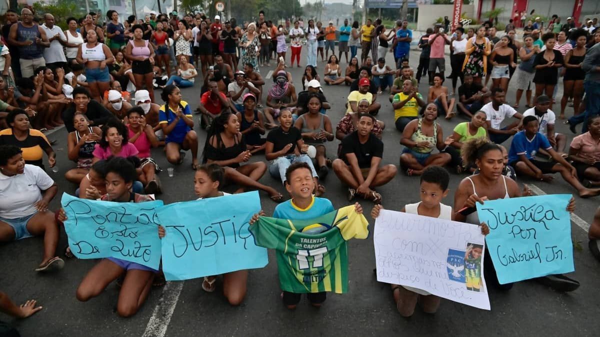 Menino de 10 anos morre baleado durante ação da PM na região metropolitana de Salvador