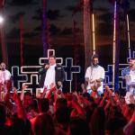 Show do grupo Menos é Mais é interrompido após tiroteio em Foz do Iguaçu; assista