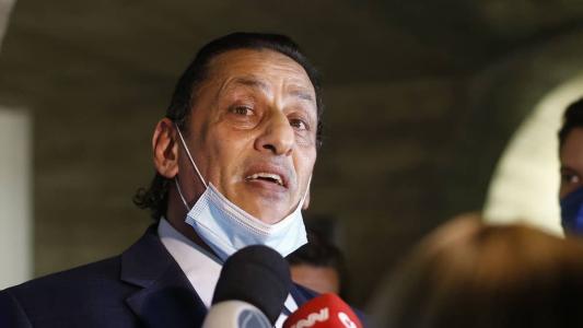 Mensagens de Wassef sobre Bolsonaro preocupam família e aliados do ex-presidente.