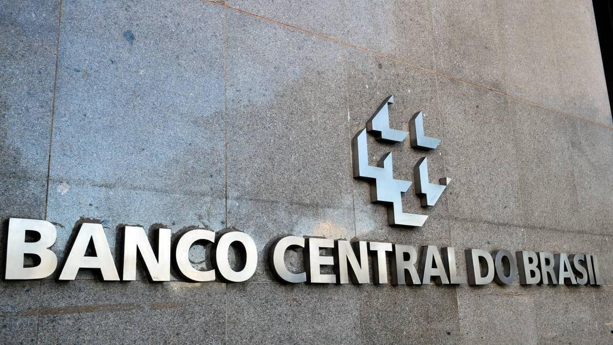 Mercado reduz para 4,9% projeção para a inflação de 2023, diz Focus