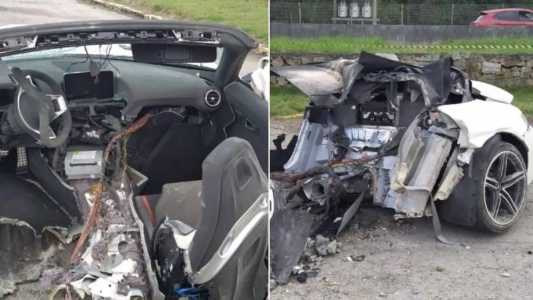 Mercedes-Benz AMG GT virou sucata