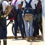 Diretores de escolas de BH relatam insegurança e queda no número de alunos, e comitê de segurança é criado