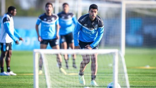 Mesmo com dores, Suárez é relacionado para enfrentar o América