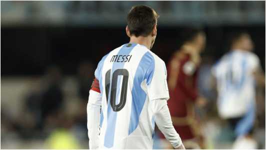 Messi com a camisa 10 da Argentina