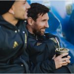 Líder e garantida na Copa, Argentina encara Venezuela em 'despedida' de Messi