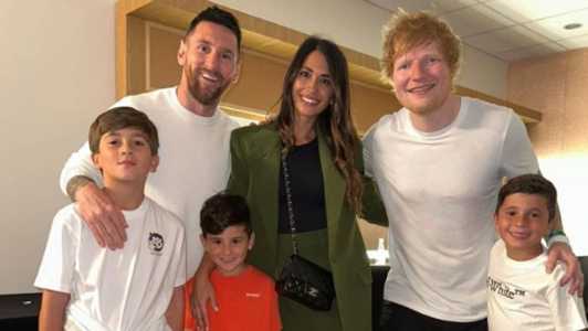Messi e família posaram com Ed Sheeran