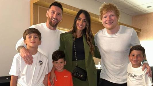 Messi e família posaram com Ed Sheeran