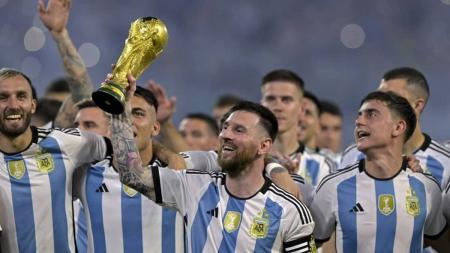 Messi é o melhor jogador em atividade, segundo os brasileiros