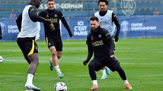 Messi estaria de saída do PSG para voltar ao Barça