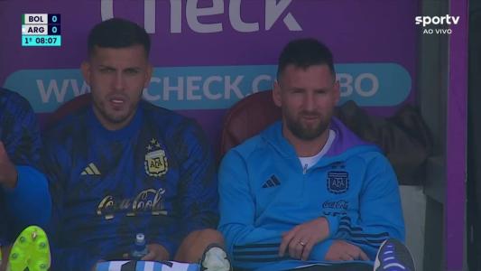 Messi foi auxiliar técnico da Seleção Argentina no duelo com a Bolívia, em La Paz