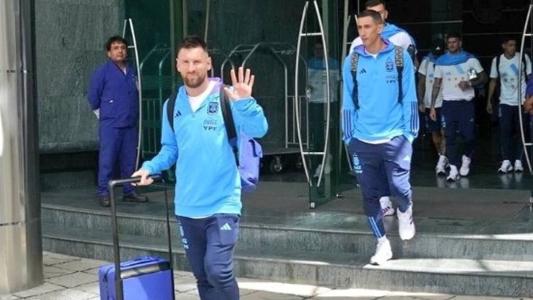 Messi foi com a Seleção Argentina para o Hernando Siles, mas não entrará em campo