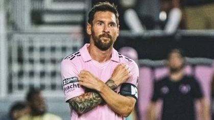 Messi imitou o super-herói Pantera Negra