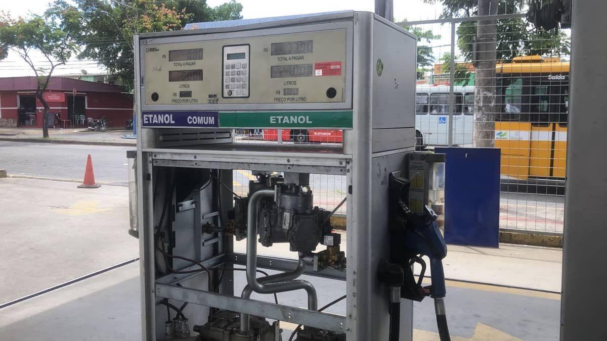 Postos de combustíveis são interditados por vender gasolina adulterada; outros 14 foram autuados pela ANP 