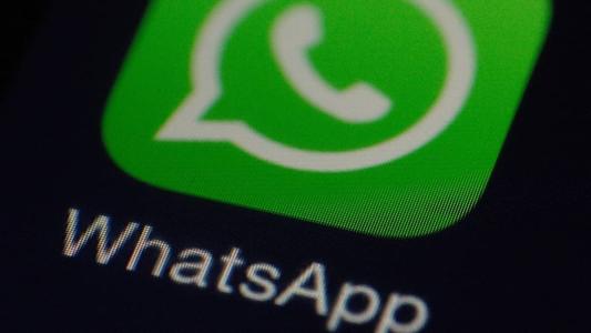 Meta desenvolve ferramentas de inteligência artificial para WhatsApp