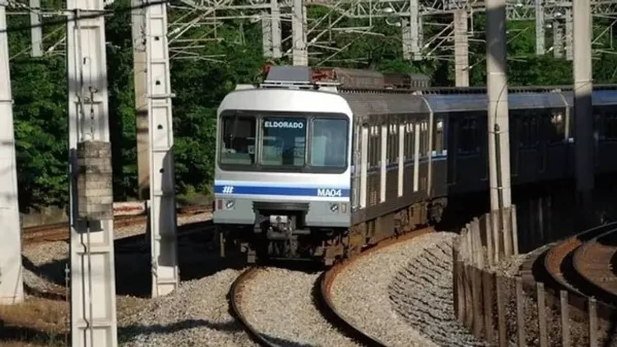 Deputados do PT e aliados pedem a Lula para revogar privatização do metrô de BH