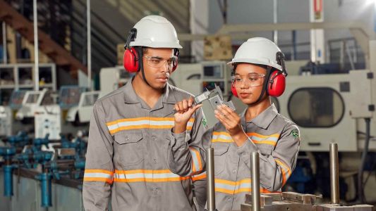 Metroviários dos estados de São Paulo, do Rio de Janeiro, do Rio Grande do Sul, de Minas Gerais e de Pernambuco e do Distrito Federal (DF) decidiram, nessa quarta-feira, participar “ativamente” das manifestações e paralisações convocadas pelas centr