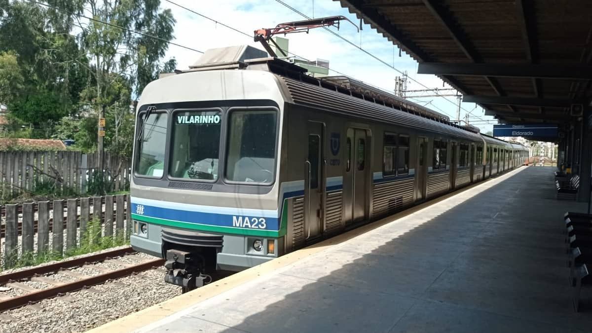 Greve do metrô de BH: categoria decide manter paralisação após assembleia neste sábado