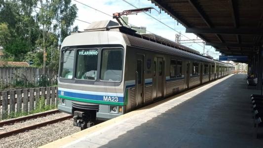 Metroviários seguem com a greve na capital