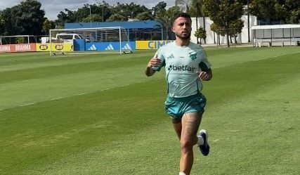 Retorno no Cruzeiro? Matheus Henrique inicia transição e faz atividade em campo