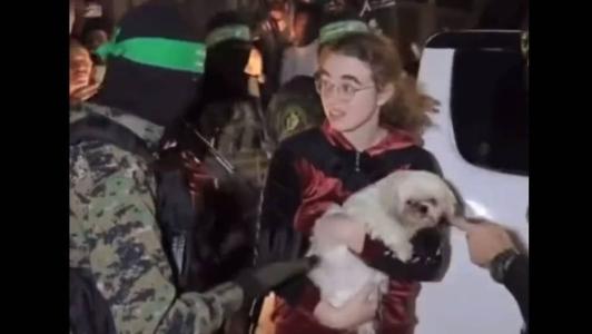 Mia Leimberg e sua cadela estavam em cativeiro desde o ataque do Hamas a Israel 7 em outubro