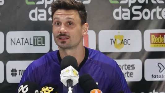 Michael, goleiro do ABC