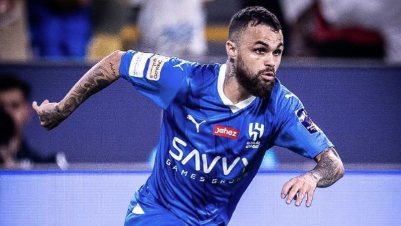 Cruzeiro intensifica busca por atacantes a um mês da abertura da janela
