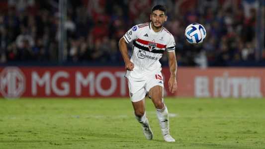 Michel Araújo deve ser um dos titulares do São Paulo contra o Puerto Cabello