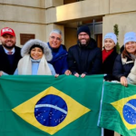 Nos EUA, Michelle Bolsonaro participa de marcha antiaborto